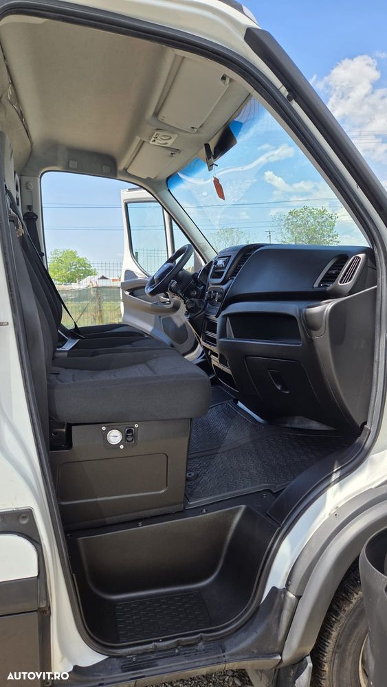 Iveco Daily 35-160 box 10 europaleti, motorizare 3.0L,  cash sau leasing , istoric - 14