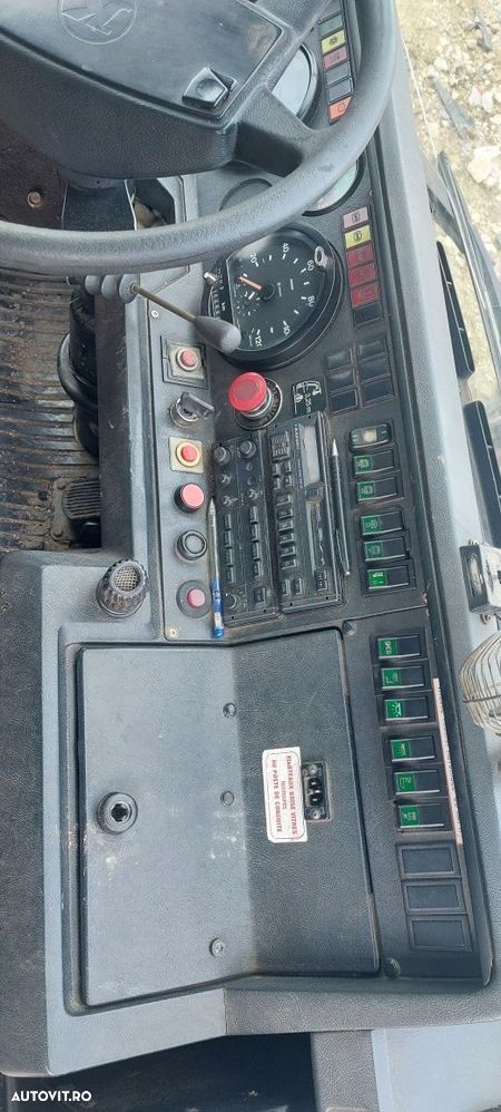 Piese autocar Setra S215H din 1991,motor Mercedes V8 clasic - 8