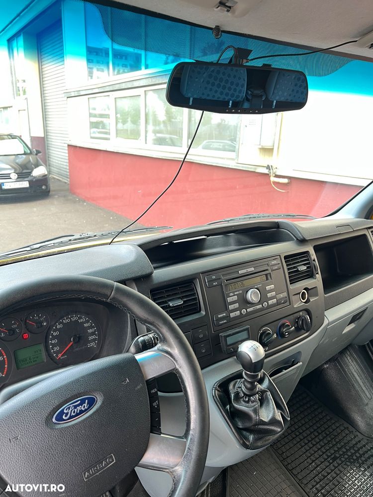 Ford Transit - 16