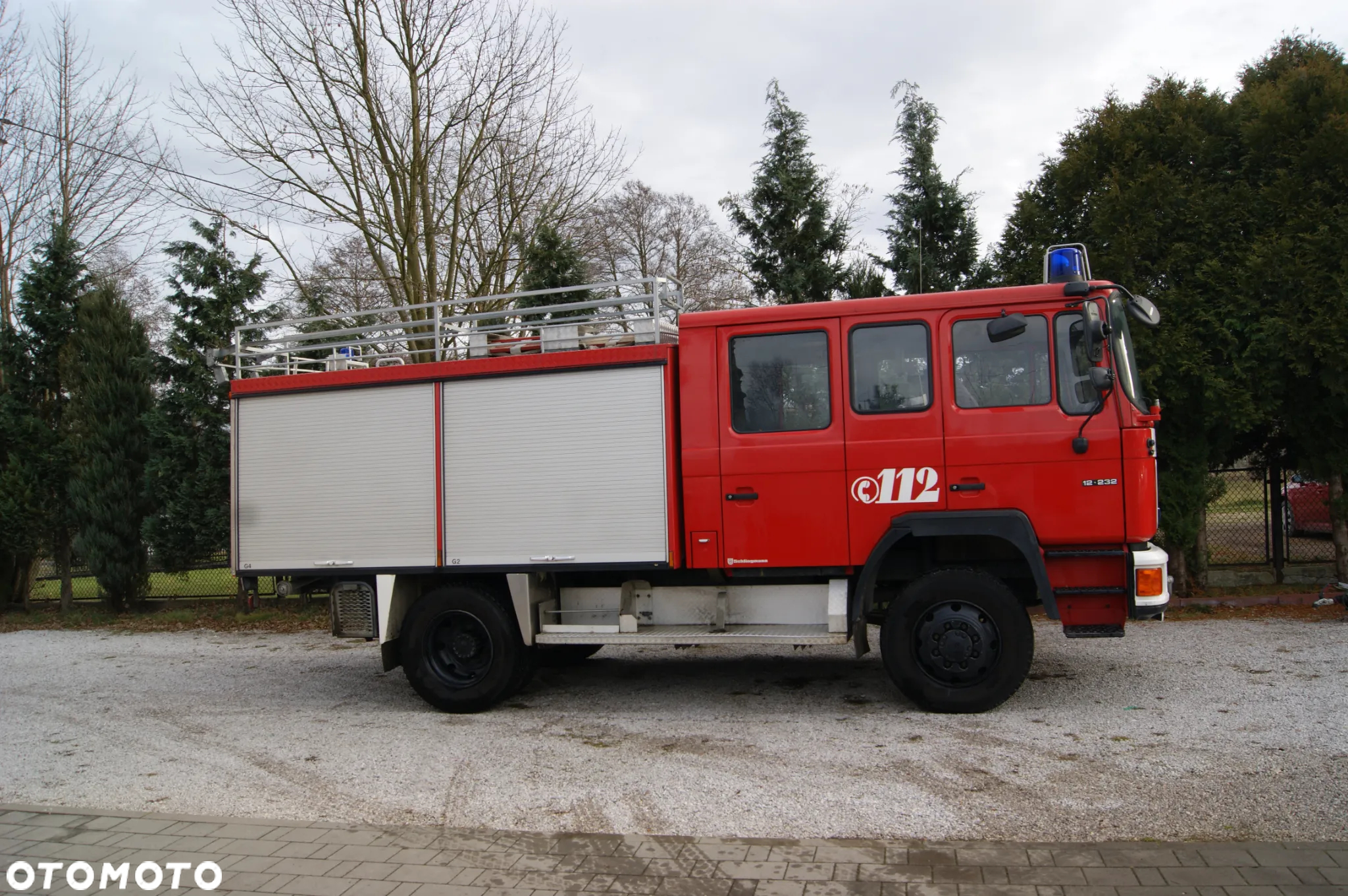 Mercedes-Benz 12232 - 4