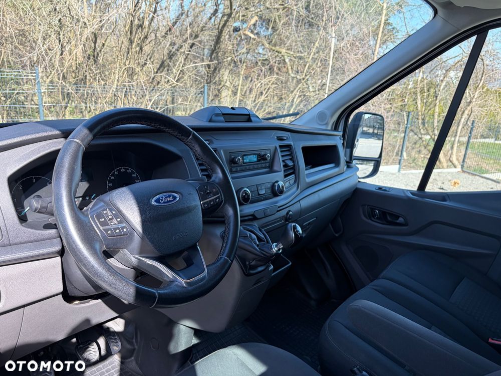 Ford Transit - 12