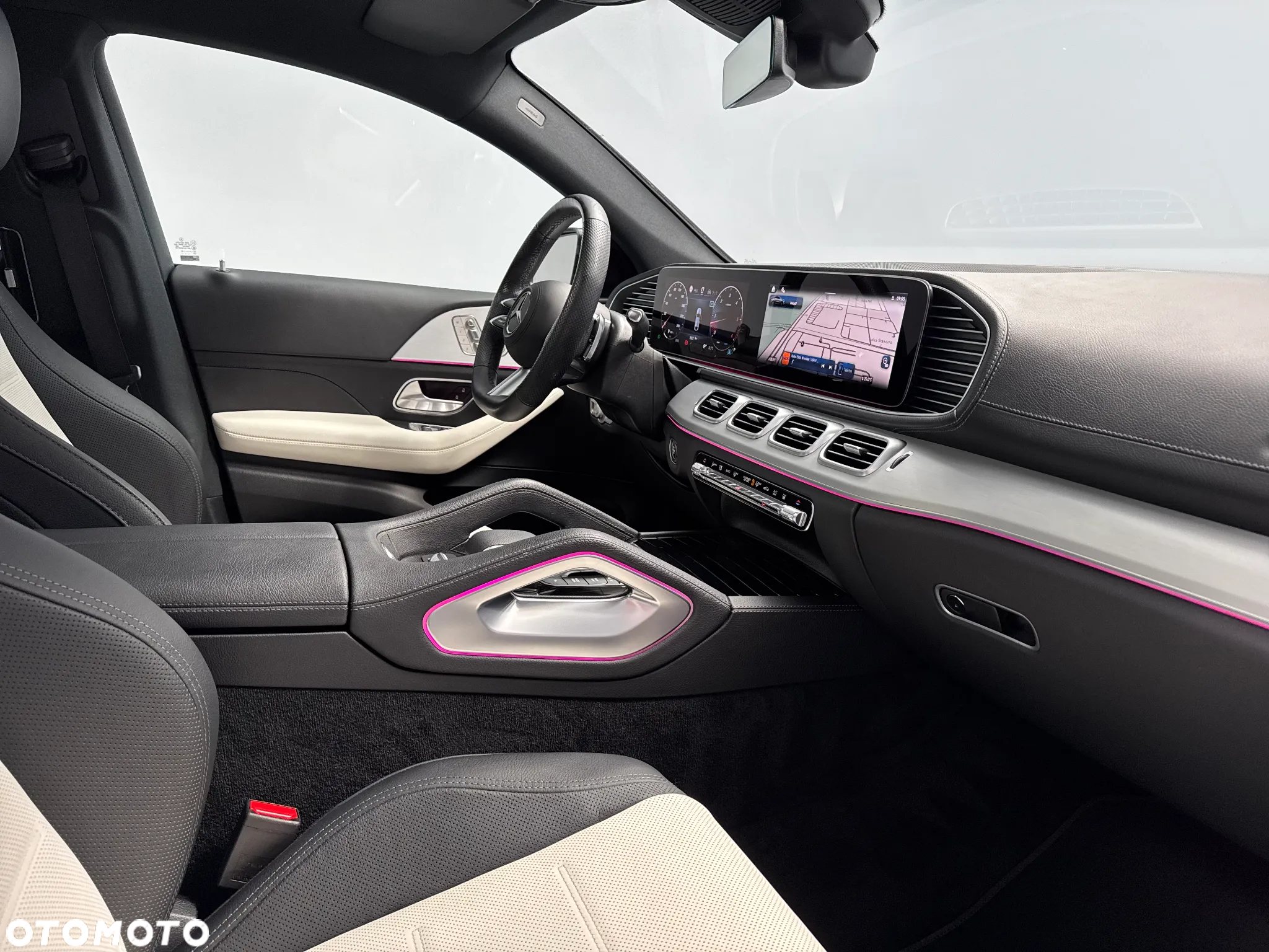 Mercedes-Benz GLE - 26