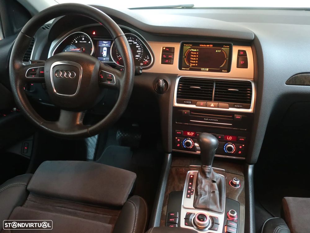Audi Q7 3.0 V6 TDi quattro Tiptronic - 17