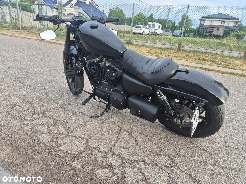 Harley-Davidson Sportster Iron 883 - 9