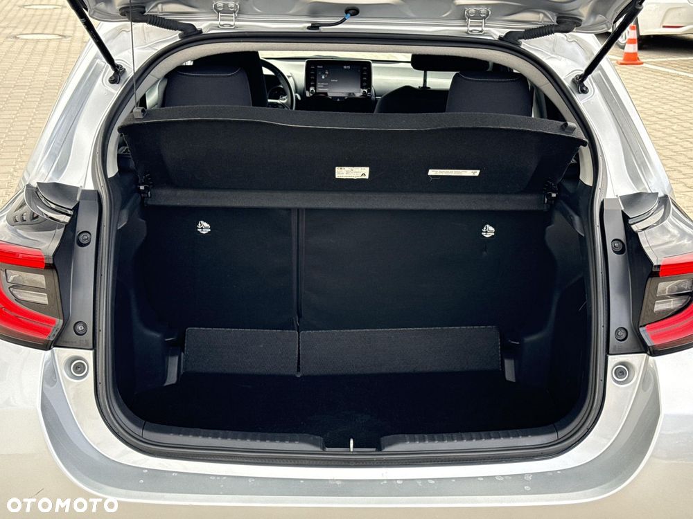 Toyota Yaris Hybrid 1.5 Comfort - 12