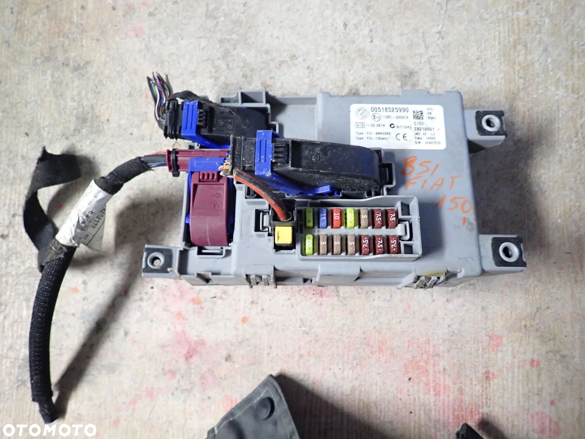 FIAT MODUŁ STEROWNIK BSI 00518525990 28210051 - 1