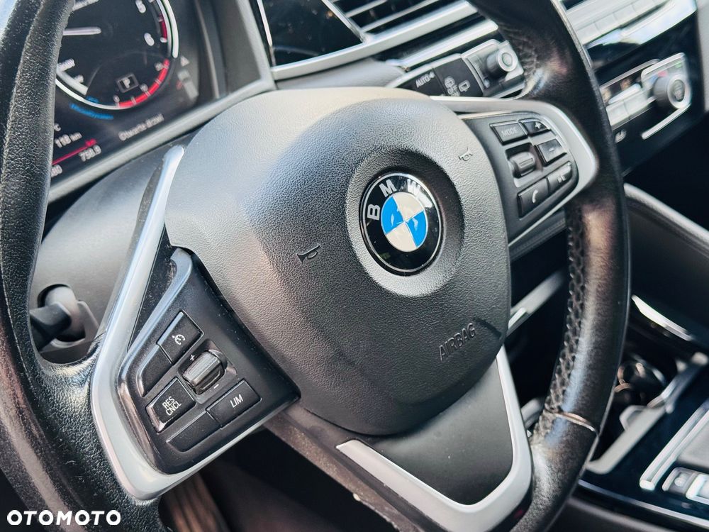 BMW X2 sDrive18d Advantage sport - 27