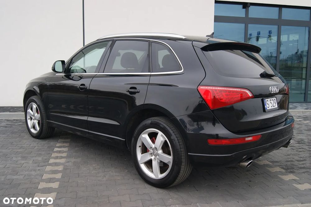 Audi Q5 3.2 FSI Quattro S tronic - 16