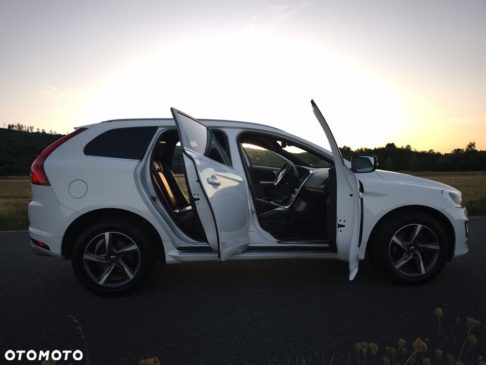 Volvo XC 60 D4 Geartronic Summum - 15