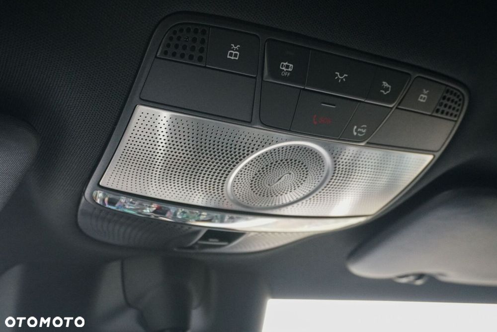 Mercedes-Benz Klasa G 580 116kWh - 18