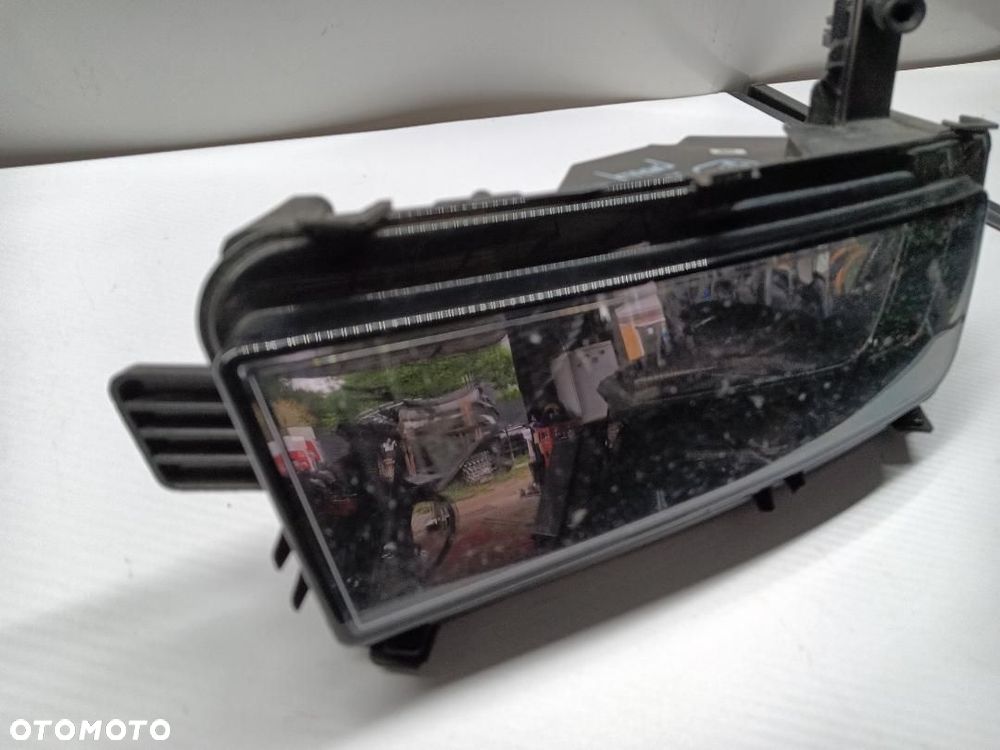 HALOGEN PRAWY VW TOURAN II 5TA941662 - 3