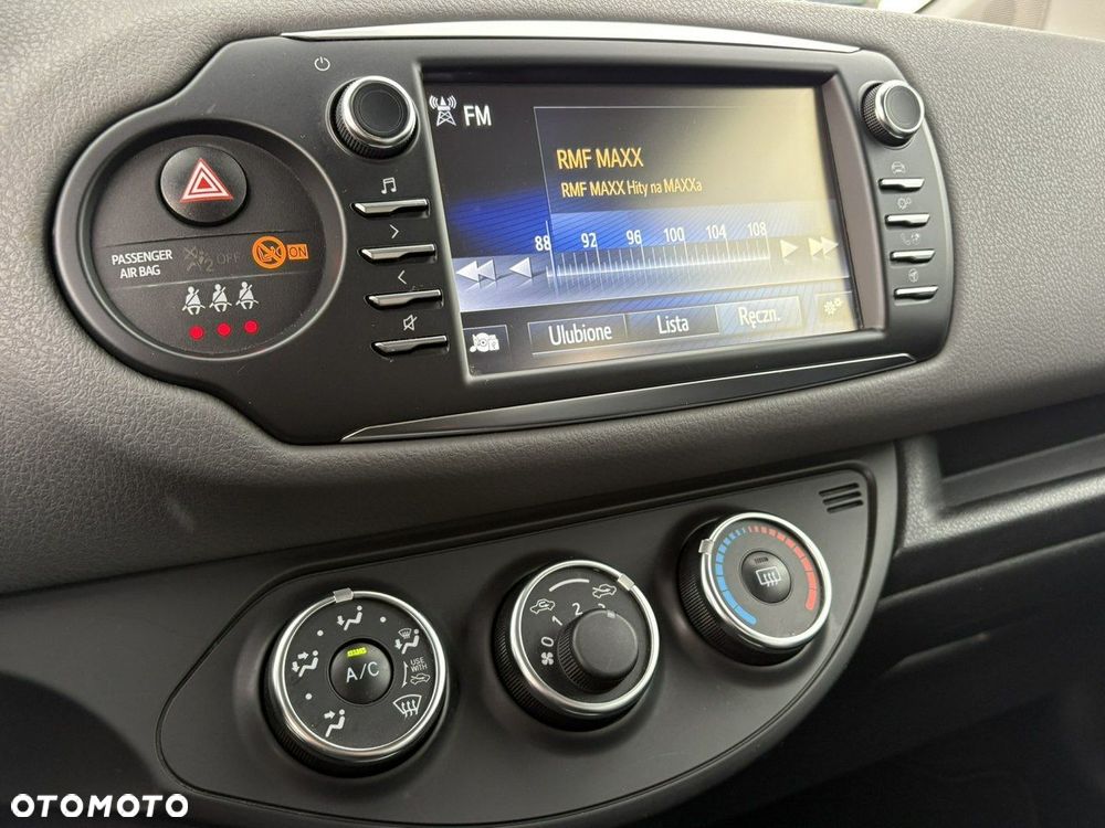 Toyota Yaris - 27