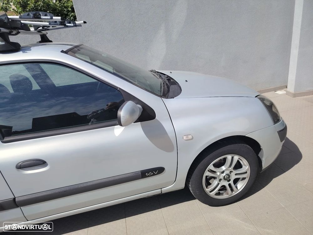 Renault Clio 1.2 16V Dynamique - 10