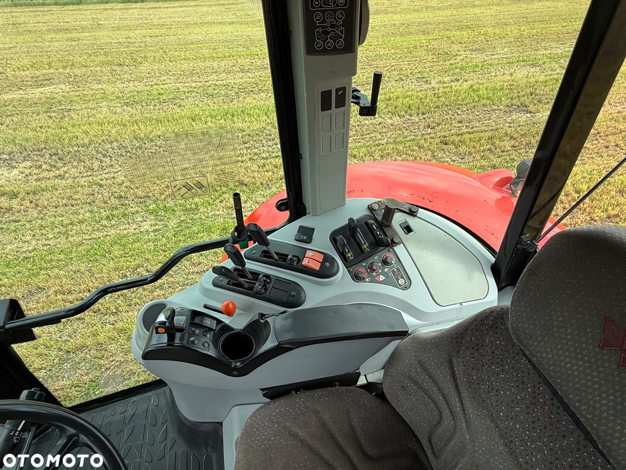 Massey Ferguson 6485 Dyna - 6 - 8