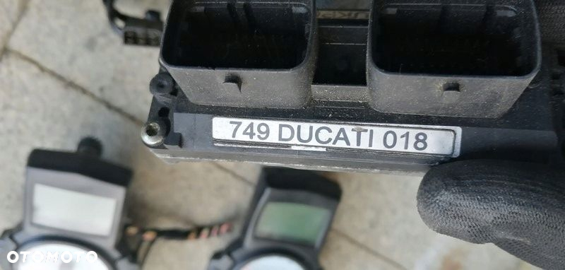 DUCATI 749 LICZNIK MODUŁ KLUCZYK STACYJKA - 5