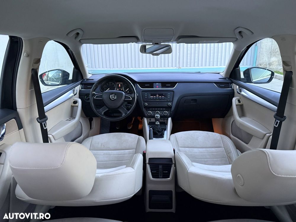 Skoda Octavia 1.2 TSI Green tec Elegance - 2