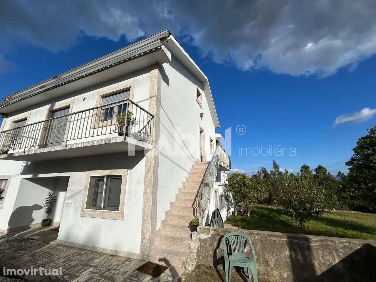 Moradia com 3 Habitações de utilização independente - Grande imagem: 3/38