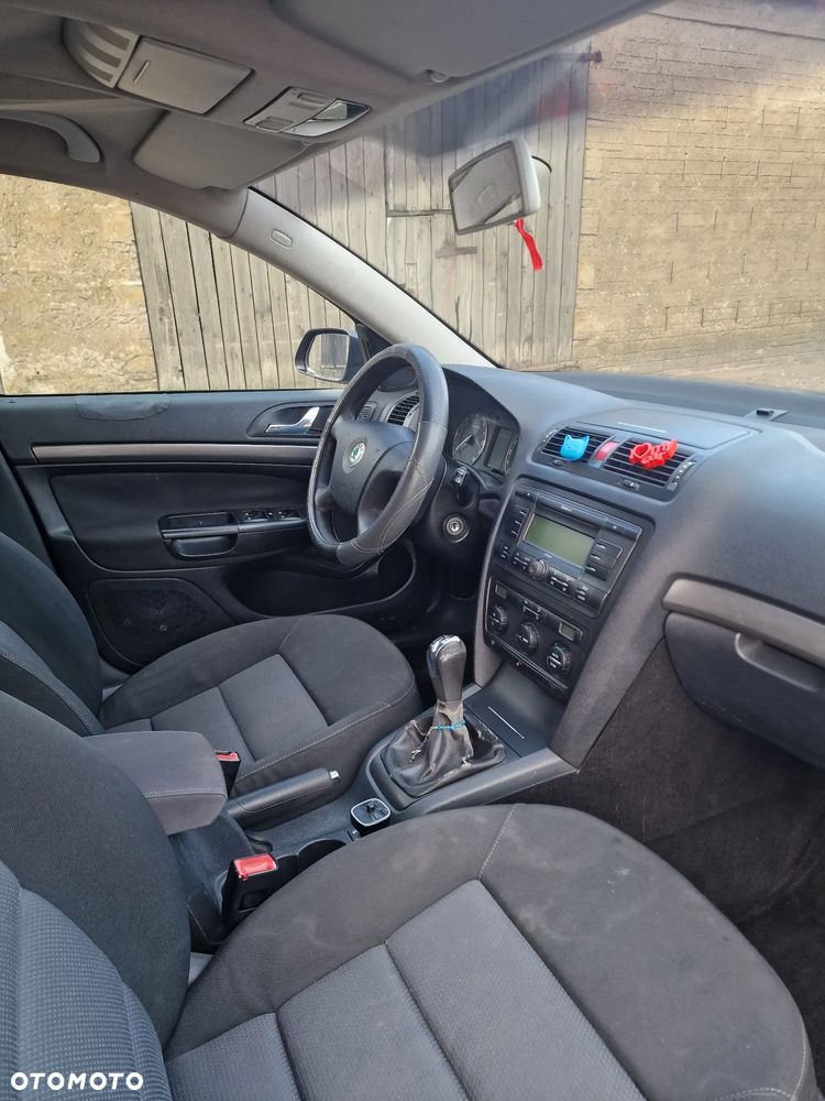 Skoda Octavia 1.9 TDI Ambiente - 4