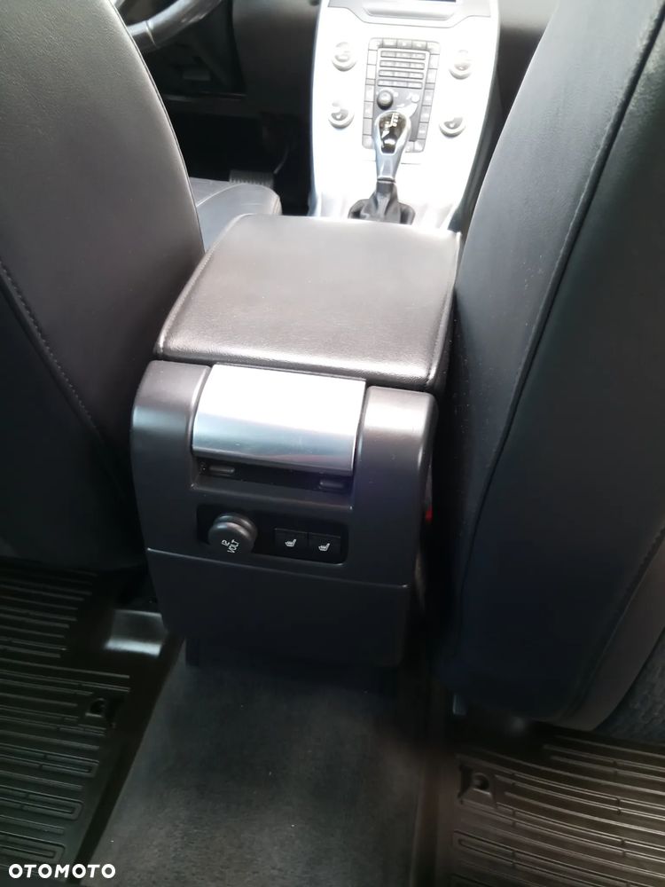 Volvo V70 D4 Drive-E Dynamic Momentum - 17
