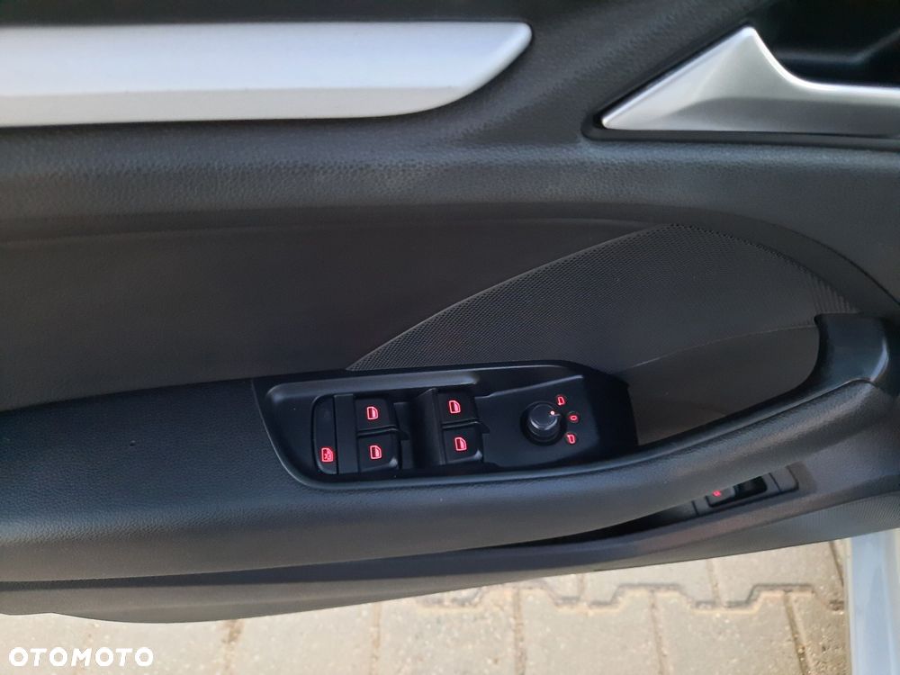 Audi A3 Limousine 1.8 TFSI Ambiente S tronic - 14