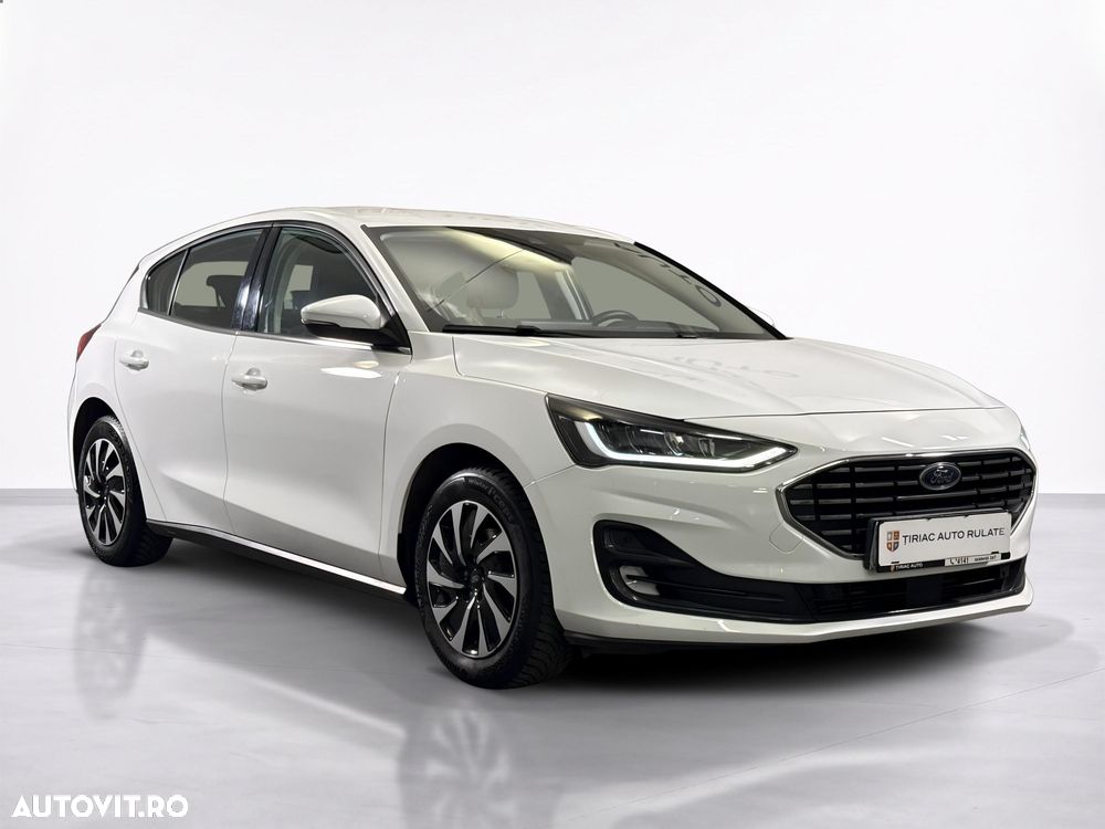 Ford Focus - 8