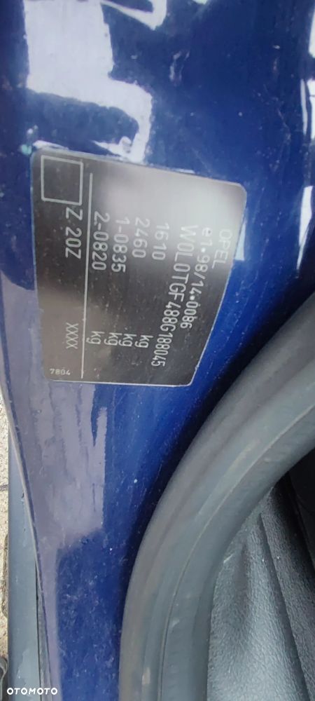 Opel Astra 1.4 Essentia - 22