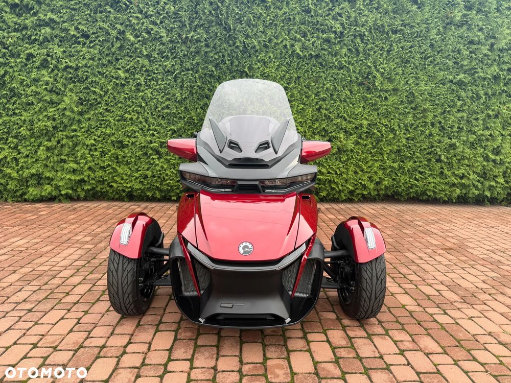 Can-Am Spyder - 3