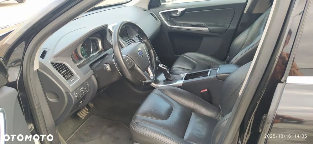 Volvo XC 60 T6 AWD Edition Pro - 11