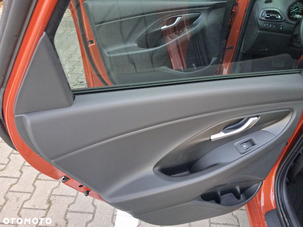 Hyundai i30 1.5 T-GDI 48V Smart DCT - 22