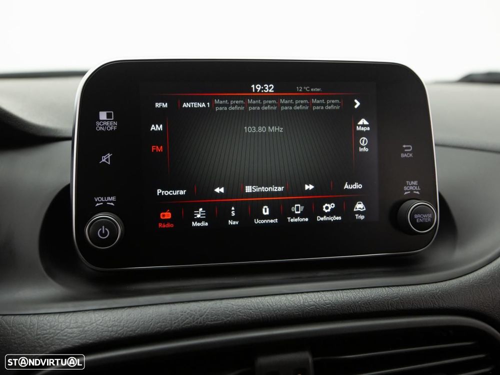 Fiat Tipo Station Wagon 1.3 M-Jet Lounge - 21