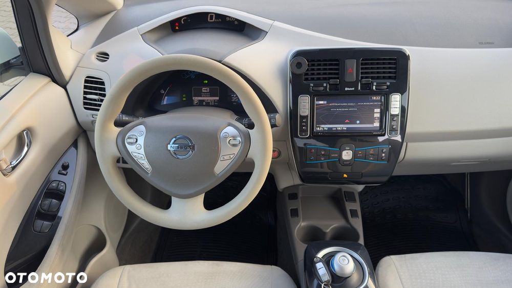 Nissan Leaf - 16