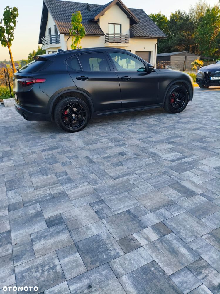 Alfa Romeo Stelvio 2.0 Turbo Veloce Q4 - 5