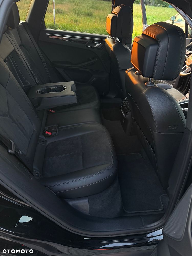 Porsche Macan Standard - 16