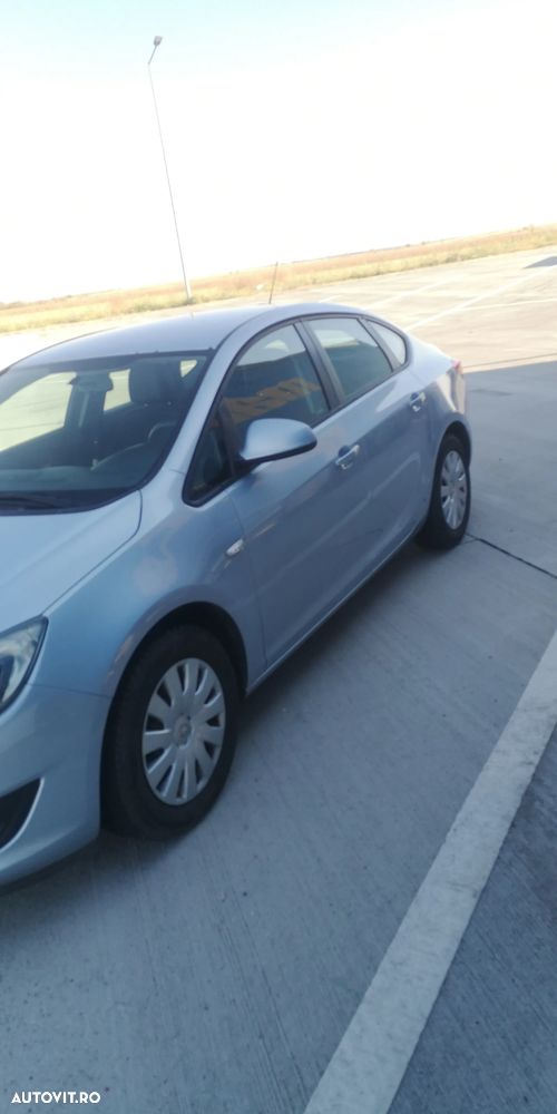 Opel Astra - 12