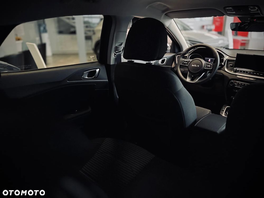 Kia XCeed 1.6 T-GDI M DCT - 9