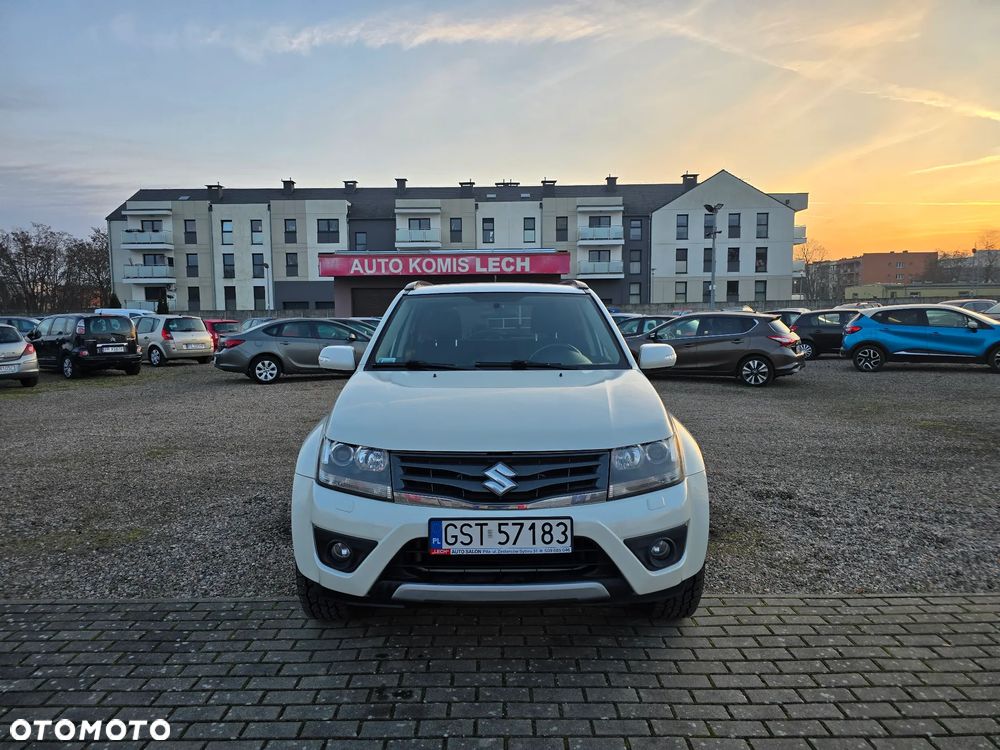Suzuki Grand Vitara 2.4 Premium - 2