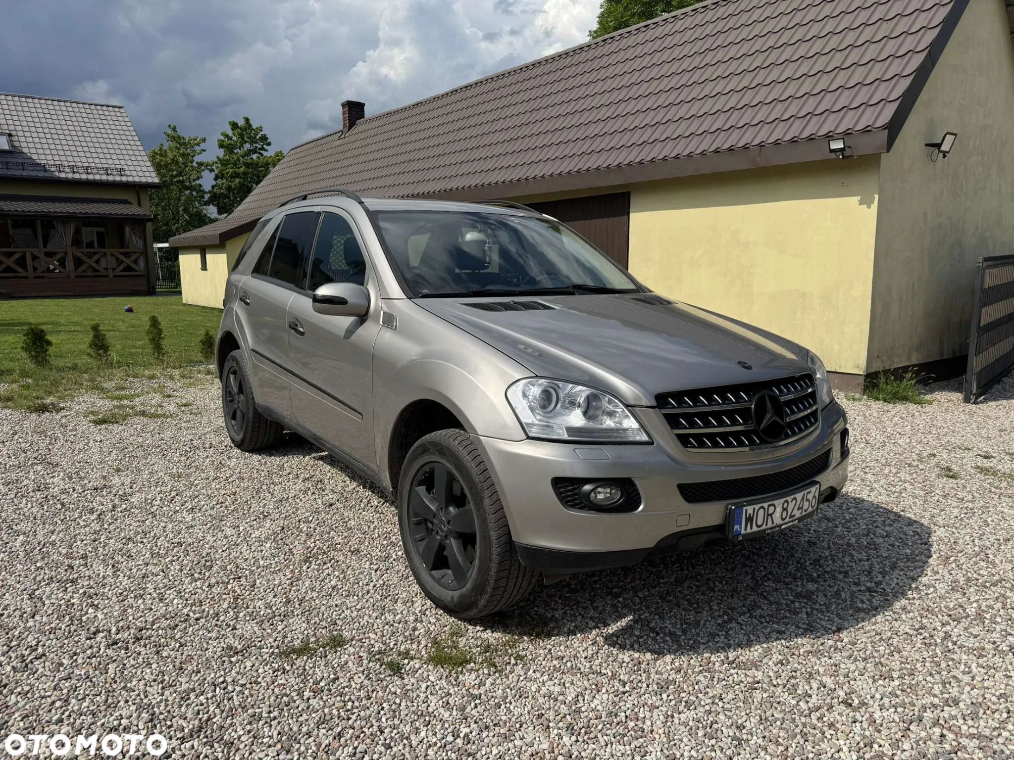 Mercedes-Benz ML 500 7G-TRONIC - 1