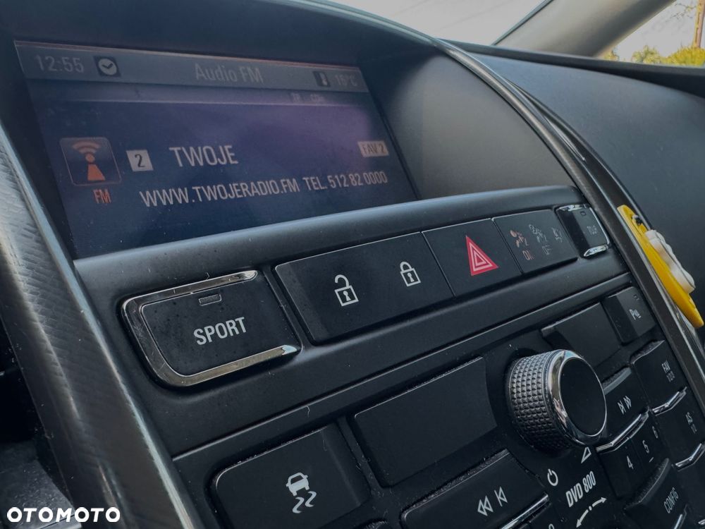 Opel Astra 2.0 CDTI Cosmo - 36