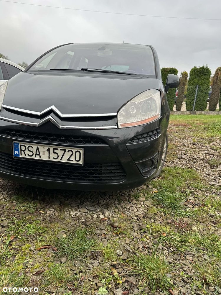 Citroen C4 Picasso 2010 photo 2