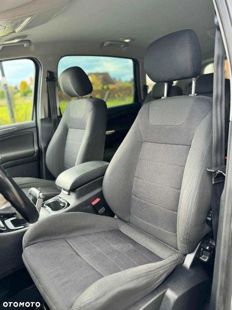 Ford S-Max 2.0 TDCi DPF Titanium - 17