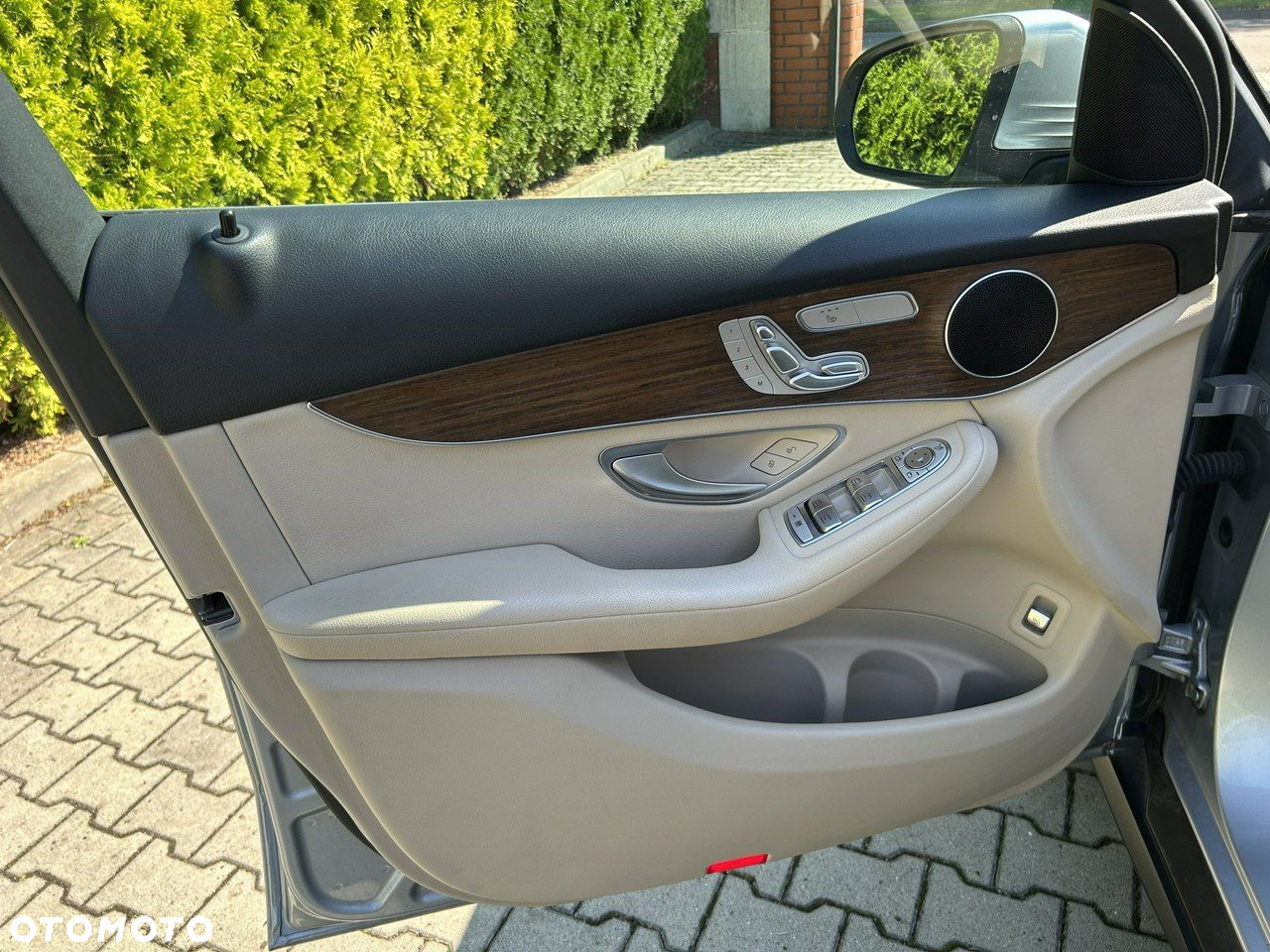 Mercedes-Benz GLC 300 4-Matic - 35