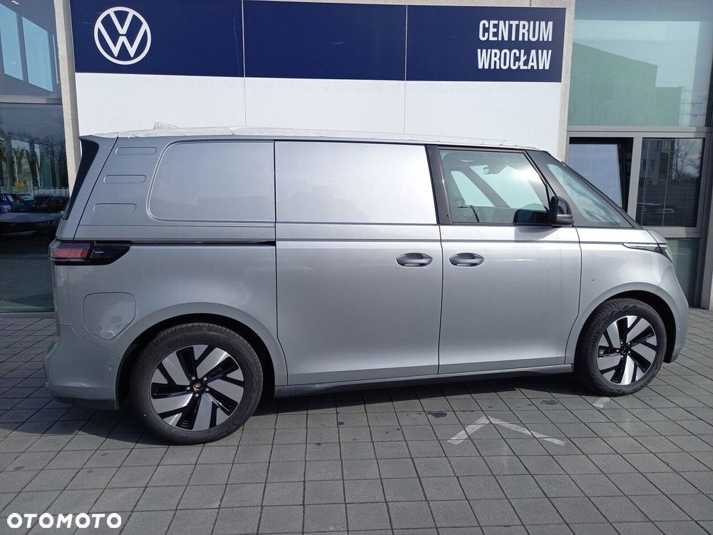 Volkswagen ID. Buzz Cargo 150 kW (204 PS) / skrzynia biegów: automatyczna 1 biegowa rozstaw osi: 2988 mm - 8