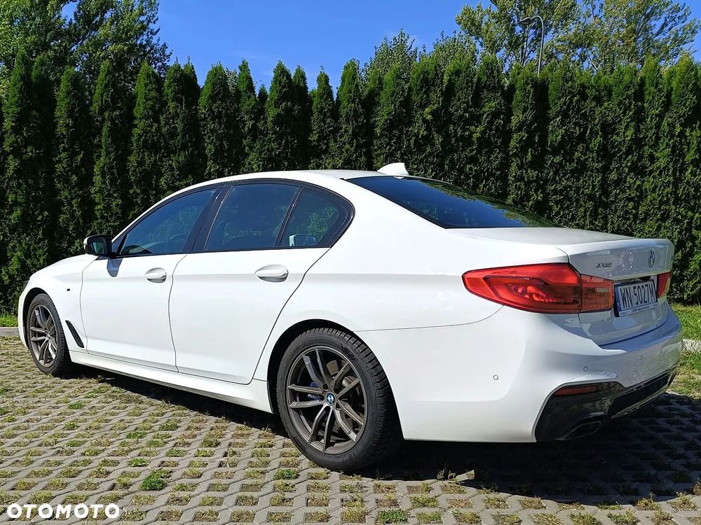 BMW Seria 5 530i GPF xDrive M Sport sport - 10