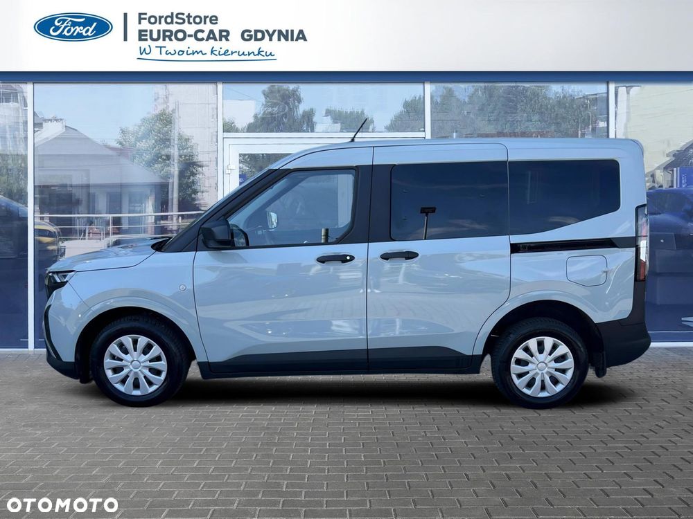 Ford Transit Courier - 4