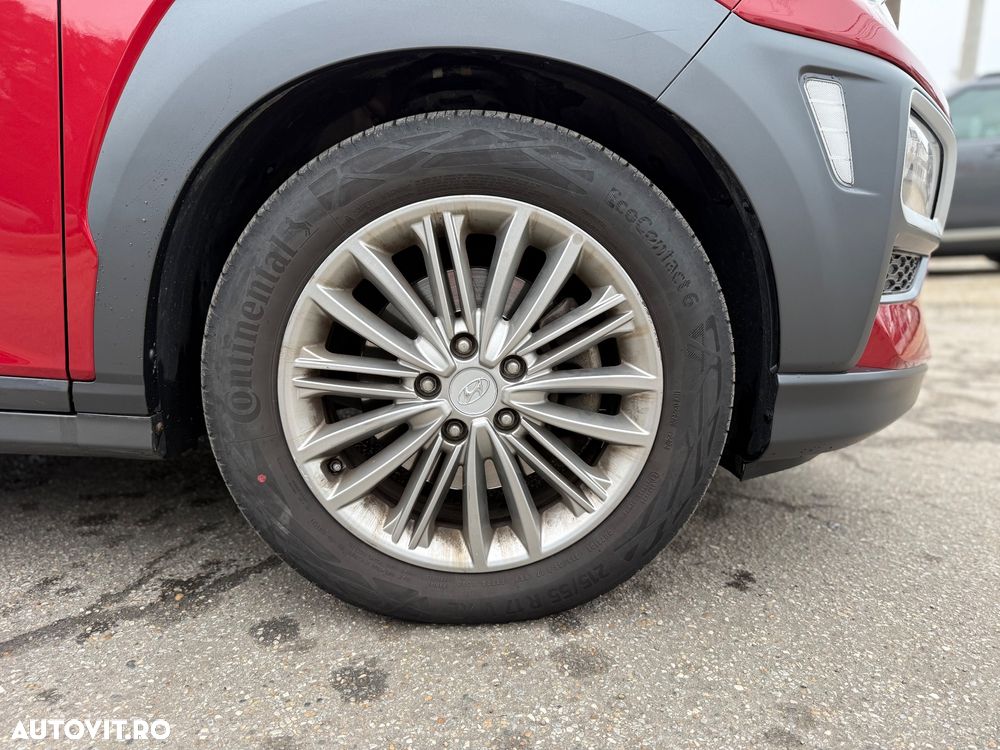 Hyundai KONA 1.6 T-GDI 4WD Aut. Premium - 39