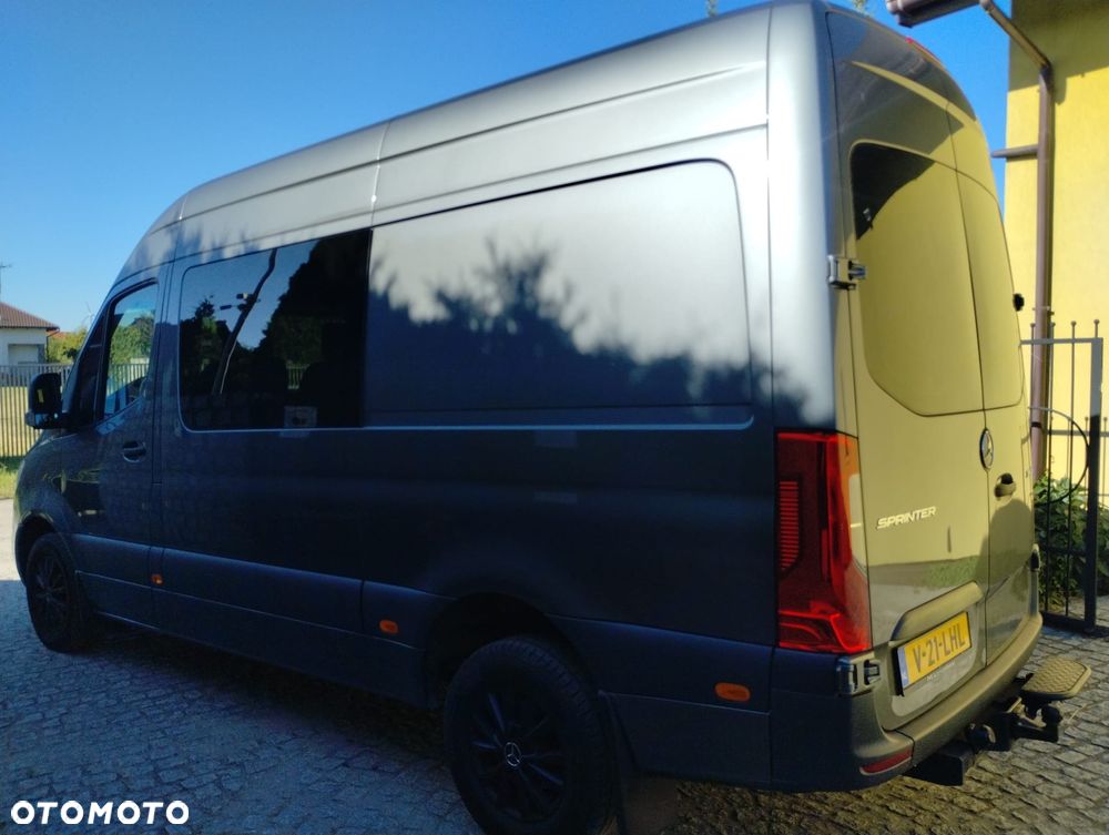 Mercedes-Benz Sprinter - 4