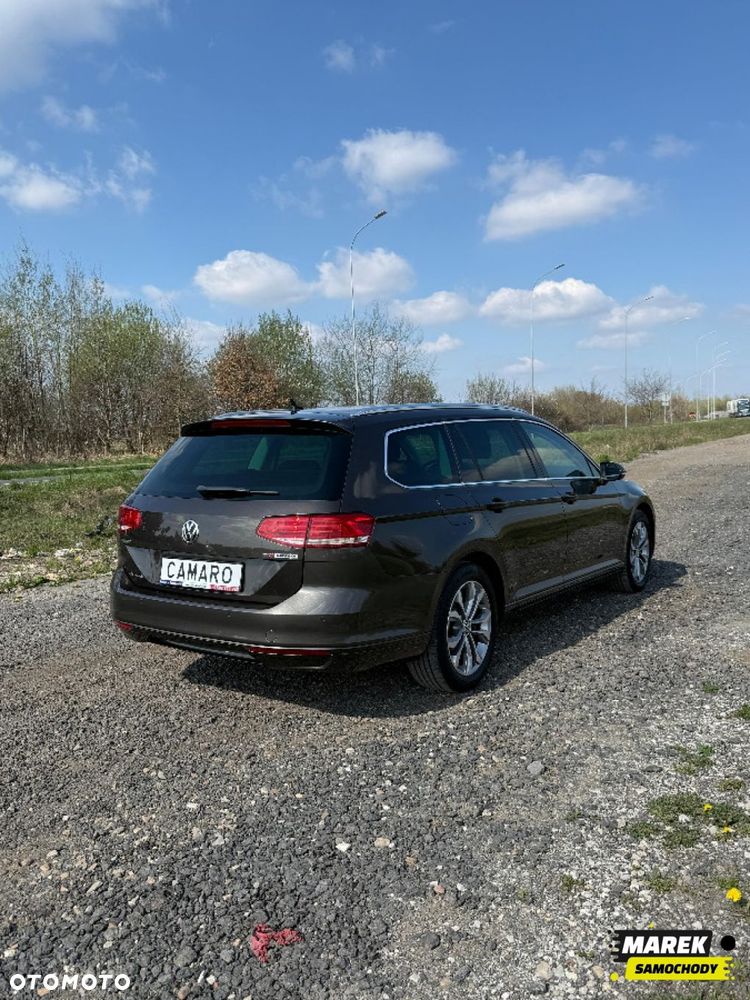 Volkswagen Passat - 5