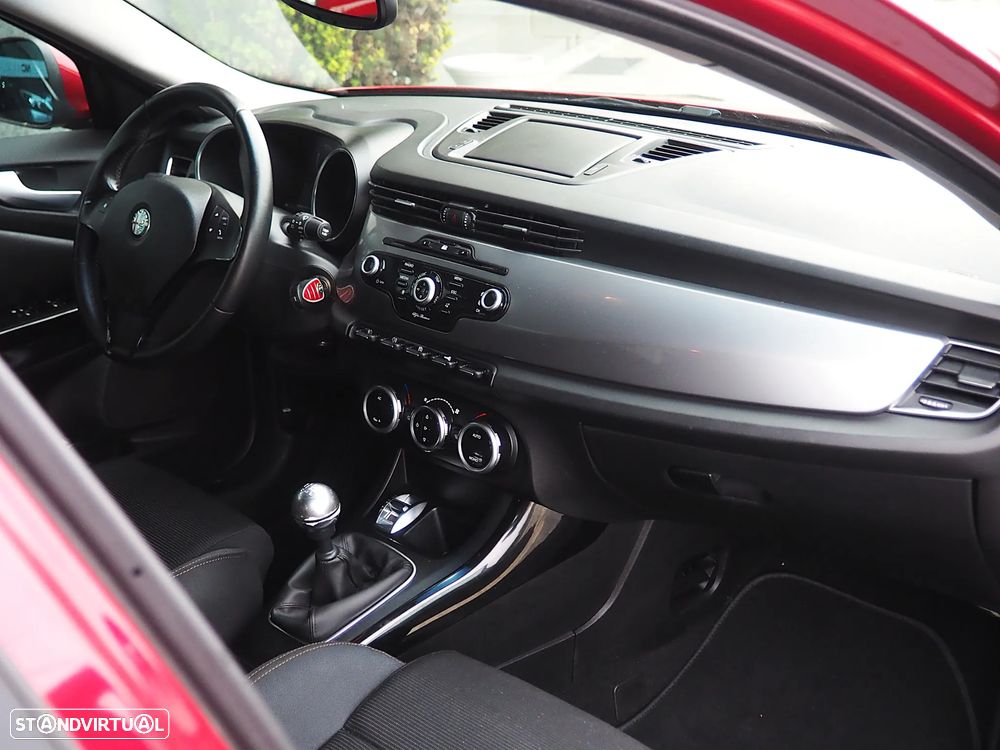 Alfa Romeo Giulietta 1.4 TB 16V Impression - 9