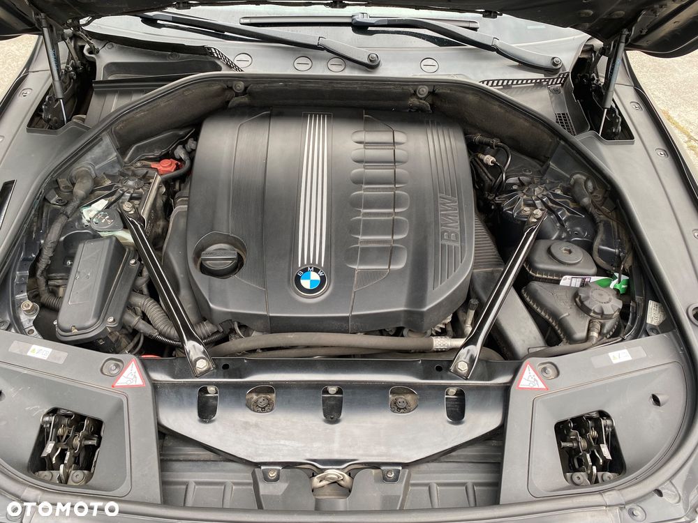 BMW 5GT 530d xDrive - 8