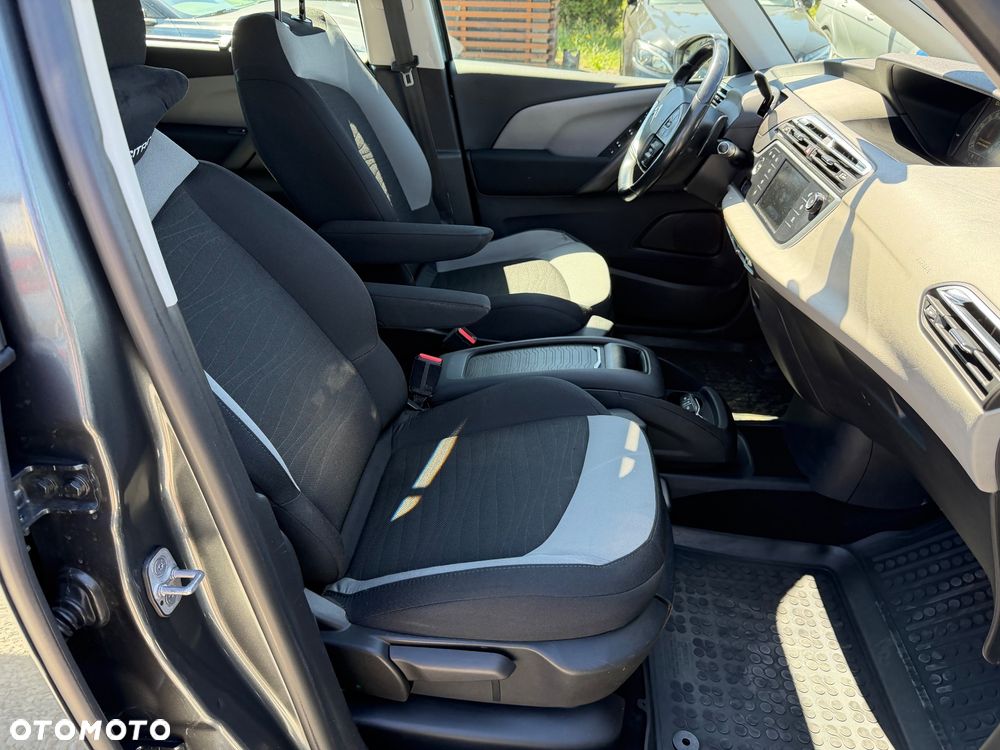 Citroën C4 Grand Picasso - 31